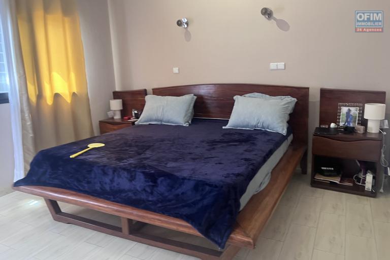 Location Maison / Villa ANTANANARIVO (TANANARIVE) – photo 4 sur 8 – Chambre