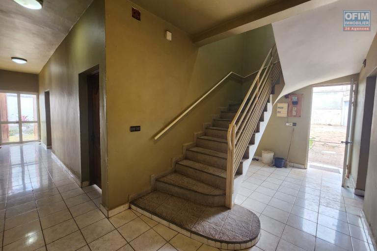 Vente Maison / Villa ANTANANARIVO (TANANARIVE) – photo 18 sur 19 – Entrée