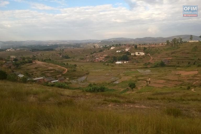 Terrain à vendre de 22 078 m2 à Ilafy Andempombe prés Résidence Panoramique Ambatobe