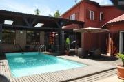 A vendre  villa F5 avec piscine à Mandrosoa Ivato sur 200M2 de surface habitable