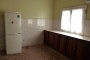 À vendre une villa à étage de type F5 avec piscine sur un grand terrain de 1776 m2 sise à Ambohijanahary Ambohibao