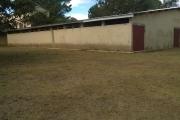 A vendre, un terrain de 4HA, arboré avec deux bâtis, en bord de route à Manandriana Ifasy - Antananarivo