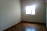 A louer un appartement T4 à l'étage d'une belle villa logée dans un endroit calme et bon voisinage à Andoharanofotsy