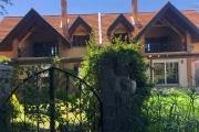  A vendre, villa  F5 en R+2, plus un T2 ind&eacute;pendant, le tout sur 610 m2  avec une belle vue sur la Haute ville Antananarivo