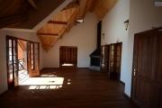  A vendre, villa  F5 en R+2, plus un T2 ind&eacute;pendant, le tout sur 610 m2  avec une belle vue sur la Haute ville Antananarivo