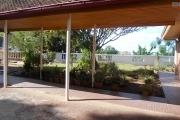 Une villa F6 avec grand jardin et piscine à Ampasanimalo