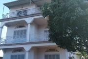 Grande villa F8 sur deux étage à Sabotsy Namehana Tsarafara