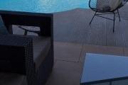 OFIM offre en location une charmante villa moderne F4 non meublée avec piscine et jardin dans une résidence sécurisé 24/24 à Tanjombato