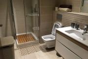 &Agrave; louer un appartement meubl&eacute; de haut standing type F3 dans un immeuble s&eacute;curis&eacute; avec ascenseur et piscine  sis &agrave; Androhibe Ivandry avec une vue d&eacute;gag&eacute;e sur le lac Marais Masay et non de l' &eacute;cole primaire fran&ccedil;ais D et Claire Fontaine. Contact Mr Jacky034