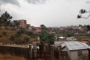 Beau terrain de 516 m2 avec une magnifique vue sur Ambatobe-Antananarivo