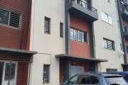 À louer un grand appartement 150 m2 de type F4 bord de route principale et à 5mn de l'aéroport Ivato