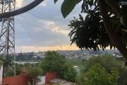 VENTE D'UNE GRANDE MAISON COMPRENANT 4 APPARTEMENTS INDEPENDANTS &agrave; Andohanimandroseza sur un terrain de 800M2. Contact