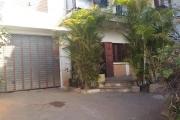 OFIM immobilier loue un appartement T3 spacieux et lumineux avec garage fermé sis à Ambohitrakely près de Betongolo