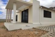 OFIM immobilier offre en location une villa basse neuve F4 à 6min du Leader Price Ambatobe. LOUE