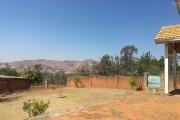 villa de plain pied en F4 dans une charmante propriété de 1.155 m2 à alasora cote ambohimanambola