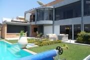 Une maison d'architecte F5 avec piscine à Talatamaty (NON DISPONIBLE )