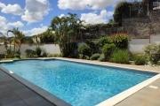 OFIM Immobilier loue une Villa avec piscine à étage F6 sise à Mahatony Ivandry