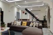OFIM immobilier offre en location villa meublée disponible de suite dans une petite résidence sécurisées 24/24 sise à Itaosy à 4min à partir de la Galana Andranonahoatra.DISPONIBLE - type de meuble si location meublé