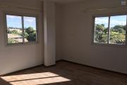 À louer un appartement neuf 90m2 de type T3 au 1ère et 2ème étage d’un bâtiment de R+3 dans un quartier calme non loin de l’aéroport sis à Mandrosoa Ivato