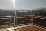 A vendre grande villa F6 de 300 M2 habitable  avec vue sur le lac Mamamba ambohibao. Contact Mr Jacky 034 02 443 04