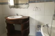 À louer une belle villa avec mezzanine de type F4 située à Andranoro Ambohibao non loin du centre commercial Leader Price