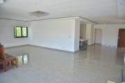 Location de 2 appartements T5 neufs avec piscine à 10mn de by pass et l'école Peter pan à Ambohijanaka