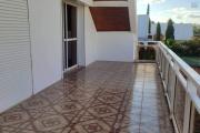 OFIM Immobilier offre en location une Villa à étage F8 sur Ambatobe à quelques pieds du Lycée Français dans une résidence sécurisée 24/24
