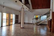 OFIM Immobilier offre en location une Villa à étage F8 sur Ambatobe à quelques pieds du Lycée Français dans une résidence sécurisée 24/24