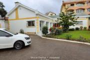 &agrave; vendre grande villa F3 de 150M2 habitable sur ivato. Contact Mr Jacky