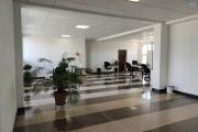 OFIM Immobilier loue un local de 160m2 à usage de bureau sur Antsahavola au 6e étage avec ascenseur et un parking