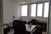 OFIM Immobilier loue un local de 160m2 à usage de bureau sur Antsahavola au 6e étage avec ascenseur et un parking