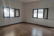 OFIM immobilier offre en l'ovation une villa F6 neuve avec piscine sur Ambatobe à 5min en voiture du Lycée Français.