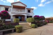 Villa à étage F7 sur  916 m2 de terrain à Ambohijanaka- Antananarivo