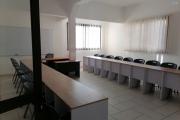 À louer un local meublé pour bureau ou autre d'une superficie de 150m2 sis à Andranomena à proximité de toutes les commodités