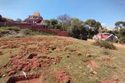 Beau terrain de 1473 m2, prêt à bâtir, JIIRAMA  sur place à Talatamaty- Antananarivo