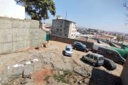 Un terrain beau de 828 m2 entièrement clôturé en plein centre ville à Soanierana-Antananarivo