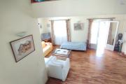 Prix en baisse!! Villa F8 sur 723 m2 de terrain  à étage à Antanetibe Ivato-Antananarivo