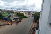 Local commercial en bord de la route nationale  RN2 sis à Ikianja Ambohimangakely- Antananarivo