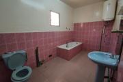 Villa Basse F4, facile d'accès grand parking avec jardin à Ambodirano Ivato- Antananarivo