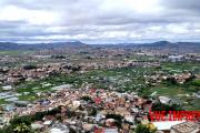 Bel appartement T2 neuf sécurisé à Ambohipotsy sur la Haute ville d'Antananarivo