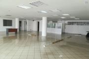 Des locaux professionnels s&eacute;curis&eacute; de 200m2 et 535m2 &agrave; Antanimena
