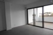 Un grand appartement T4 de 137m2 au 2ème étage d'un immeuble à Ivandry