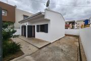 À louer une maison basse de type F3 dans une résidence sécurisée proche de toutes les commodités, facile d'accès via by pass et RN7 sise à Mandrimena Andoharanofotsy Iavoloha (NON DISPONIBLE)