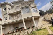  Location  Villa F6 meubl&eacute;e &agrave; Ambohidratrimo avec vue sur le lac. Contact Mr Jacky 0340244304