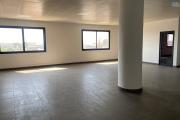 Un local professionnel de 204m2 chacun à Andraharo Contact Lalaina 034 08 583 76