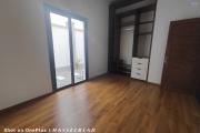 Vend un propri&eacute;t&eacute; avec deux villa plain-pied neuve mitoyennes &agrave; mandrosoa ivato . Contact Mr Jacky