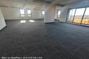 Local professionnel de 660M2 open space à Analamahitsy ( Non Disponible )