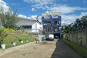 Occasion à saisir pur une propriété de 1870m2 avec une villa F6 et un bâtiment de 3 étages au tarif sacrifié sur Anosy Avaratra.
