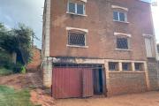 Vente d'un maison F6 à Amboanjobe