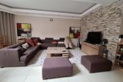 OFIM immobilier offre en location un T4 semi meublé en duplex à 5min d'Ivandry dans une résidence sécurisée H24